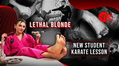 [JustHotFight]KARATE LESSON FROM LETHAL BLONDE