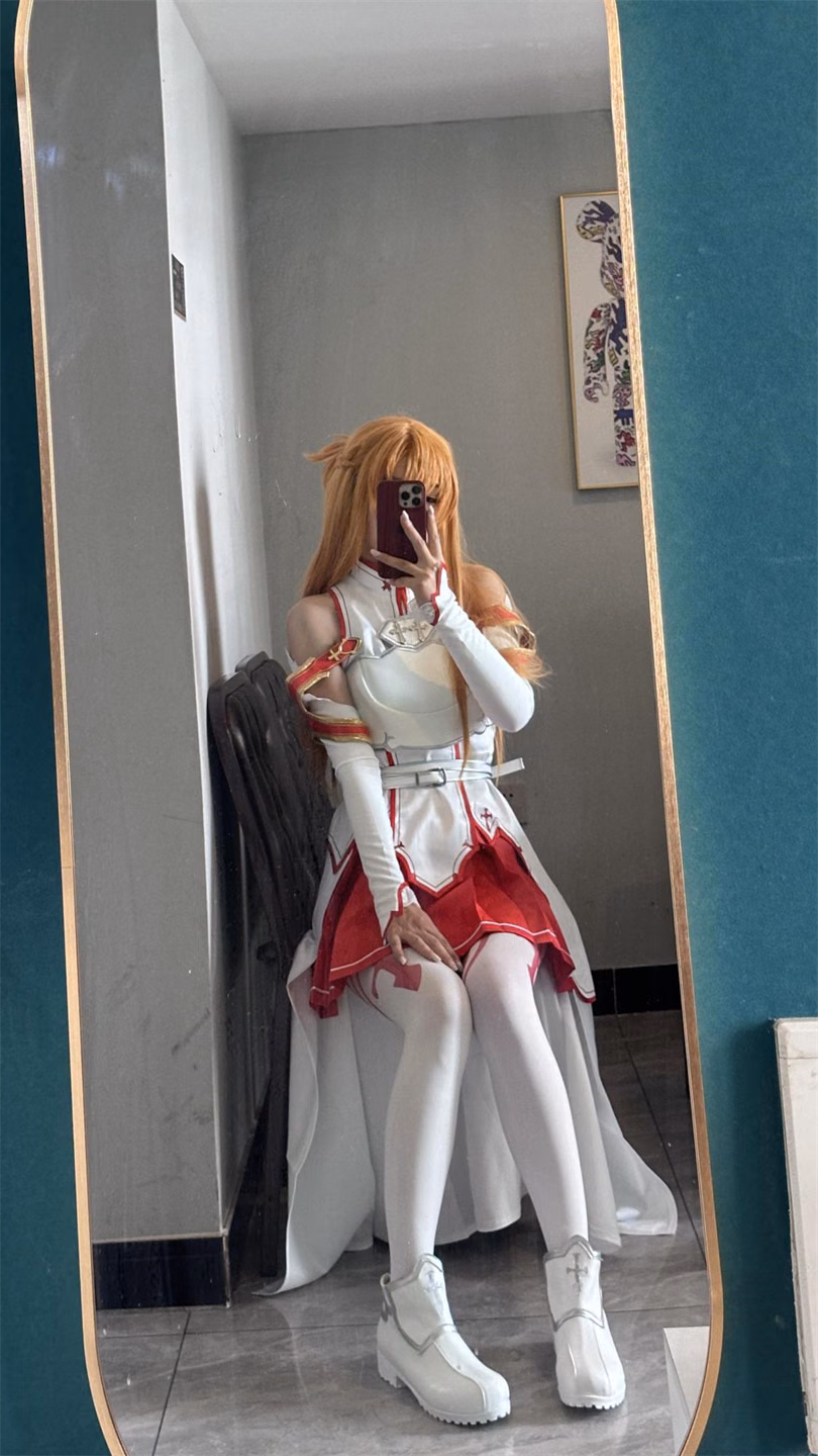 [XcTian] Xiaoyun cos Asuna, kneeling and bound, struggling + strangling the horse