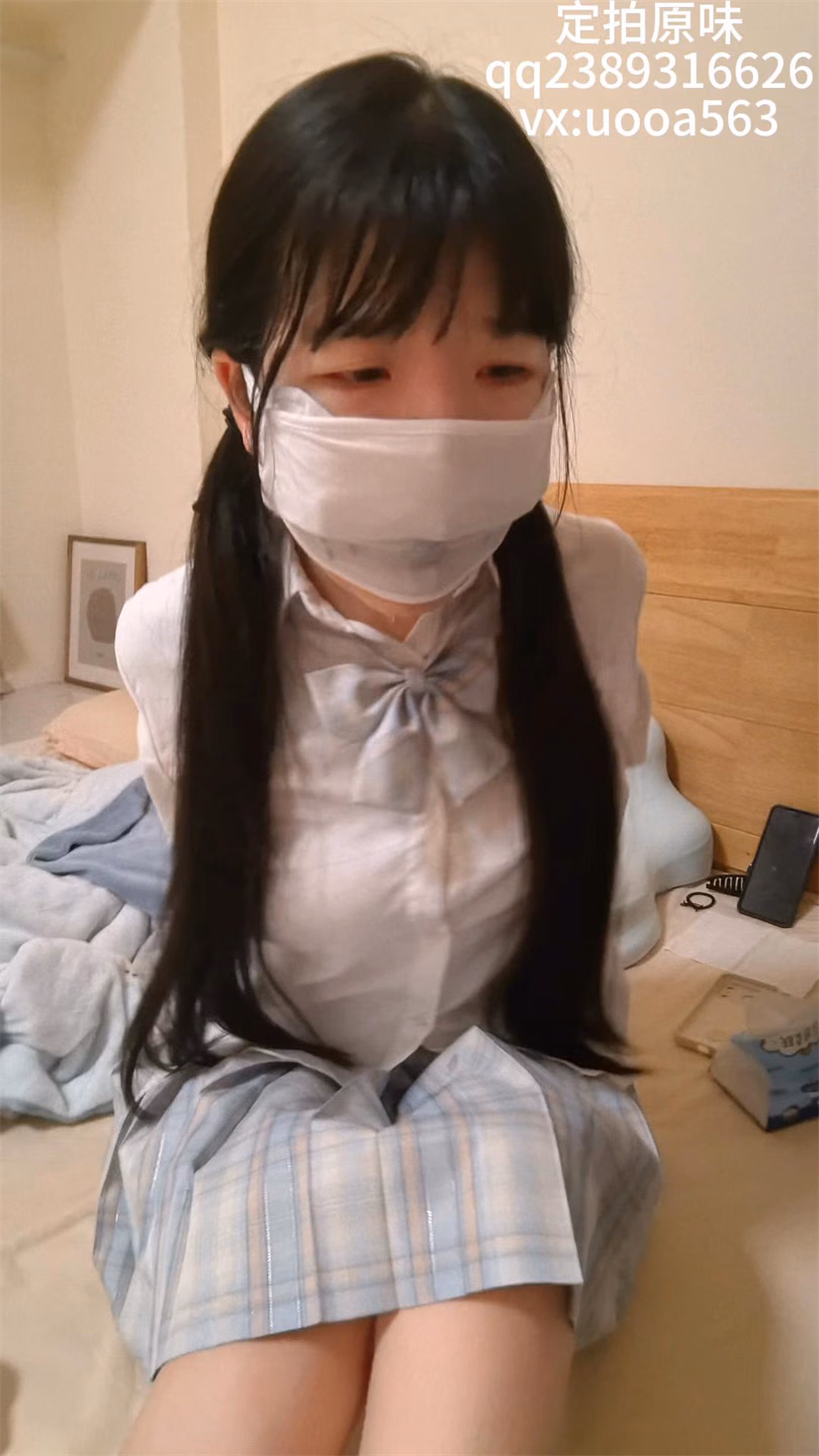 [New Moon] [Yuxiao] Kidnapped and gagged 1 ice silk mask + mouth ball + modal mask JK twin-tailed sister was tied up and gagged, struggling to ask for help, the mask was soaked in saliva and drooling